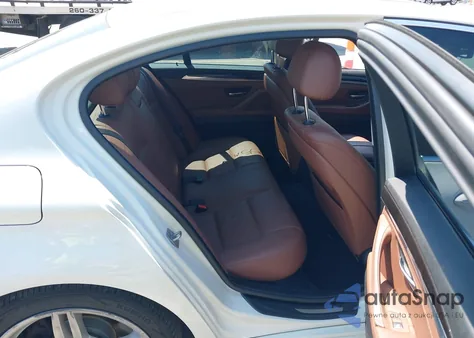 2015 BMW 528I xDrive из США, поврежденный, VIN WBA5A7C58FD625442